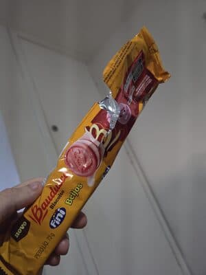 Biscoito fini beijos